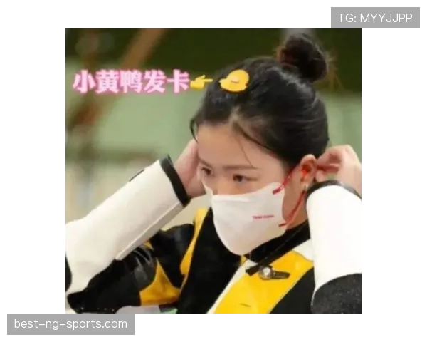 杨倩训练完顺手买了个包，这自律和消费观也太反差了