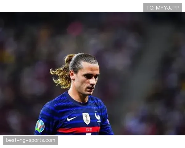 格列兹曼巴萨生涯为何失败：战术适配困境与角色定位错位解析