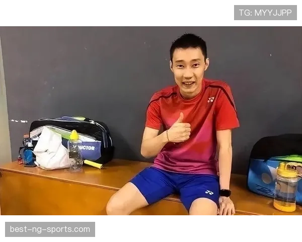 李宗伟赛场上瘦骨嶙峋，家里冰箱却像超市货架一样满得出奇！