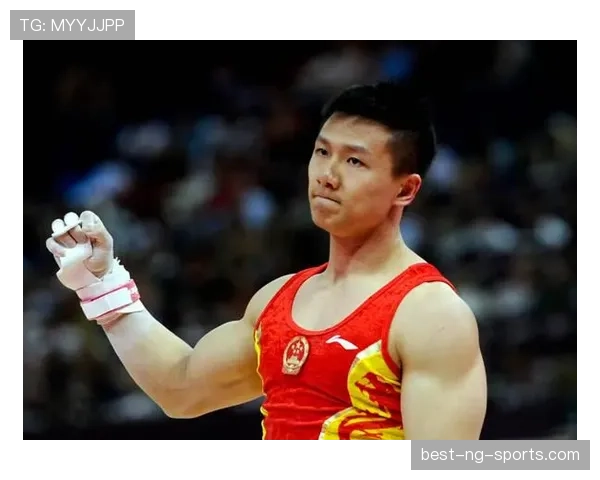 陈一冰退役后这身材管理也太狠了，体操人是不是都偷偷练“隐形健身房”？